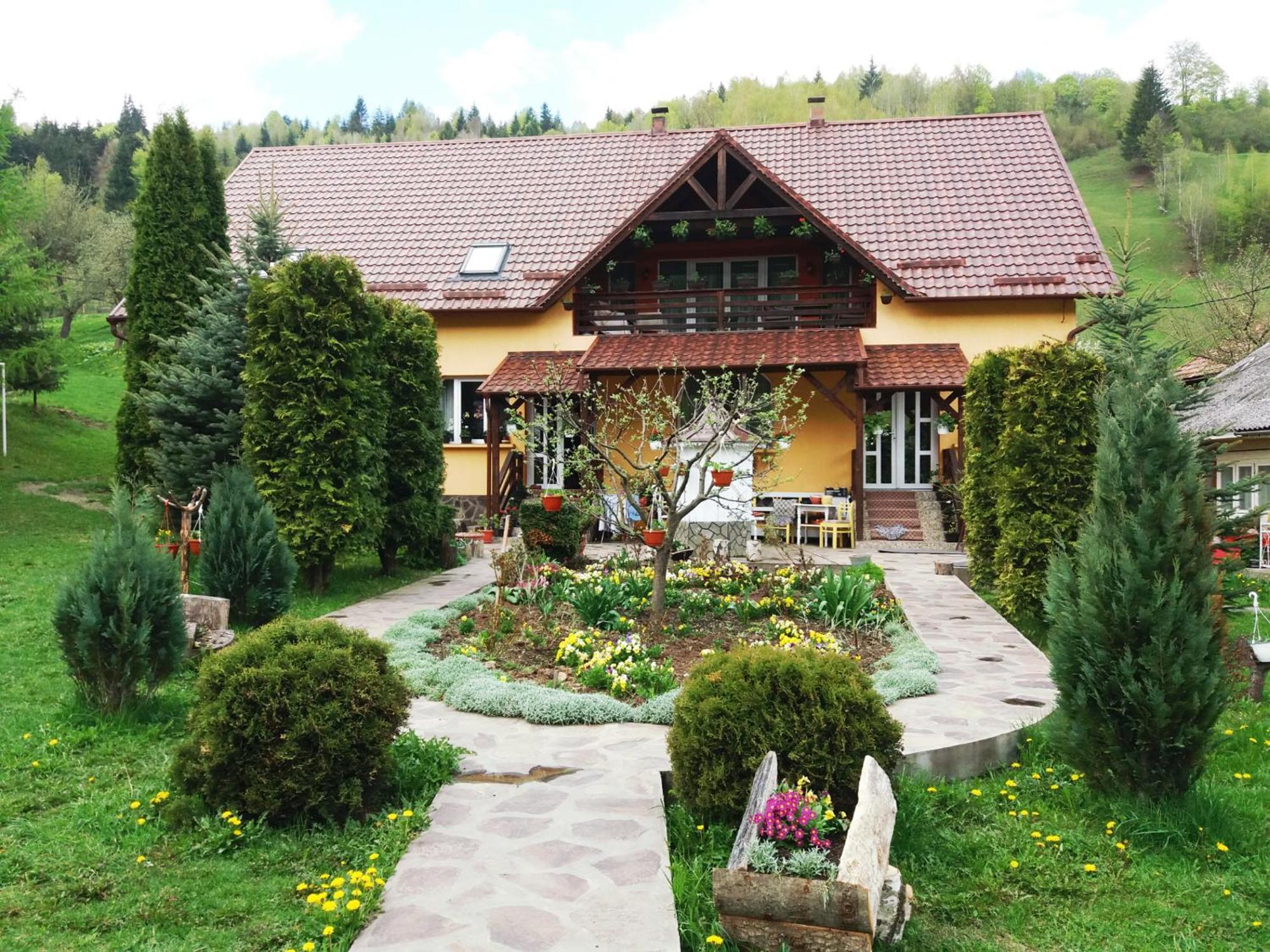 Hotel Casa Lucia Damuc Zewnętrze zdjęcie